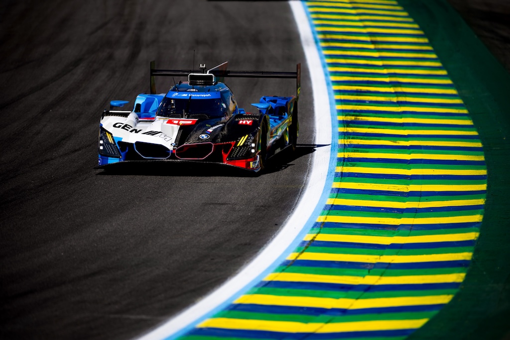 Kevin Magnussen positiv forud for VM-ræs på Interlagos.
(Foto: BMW M Motorsport)